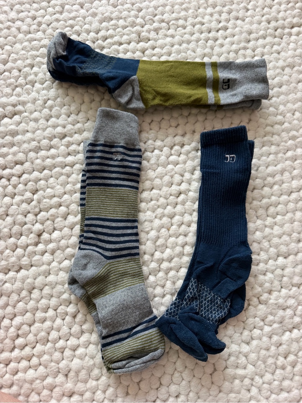 3 Pairs Men's Crew Socks - Navy, Olive & Gray